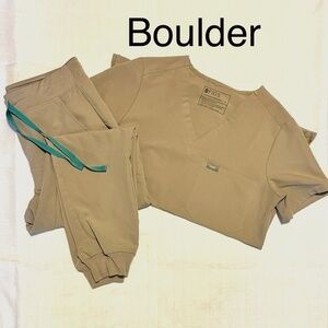 Women's Boulder FIGS Scrub Set